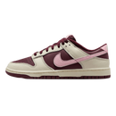 Dunk Low 'Valentine's Day'